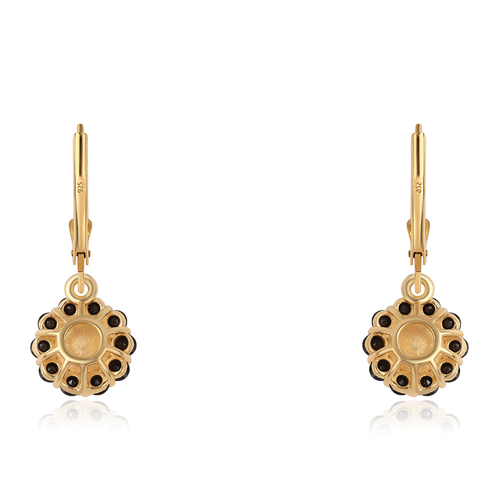 Brincos de Prata com Banho de Ouro com Espinela Preta e Pérola de Água Doce Branca 2 