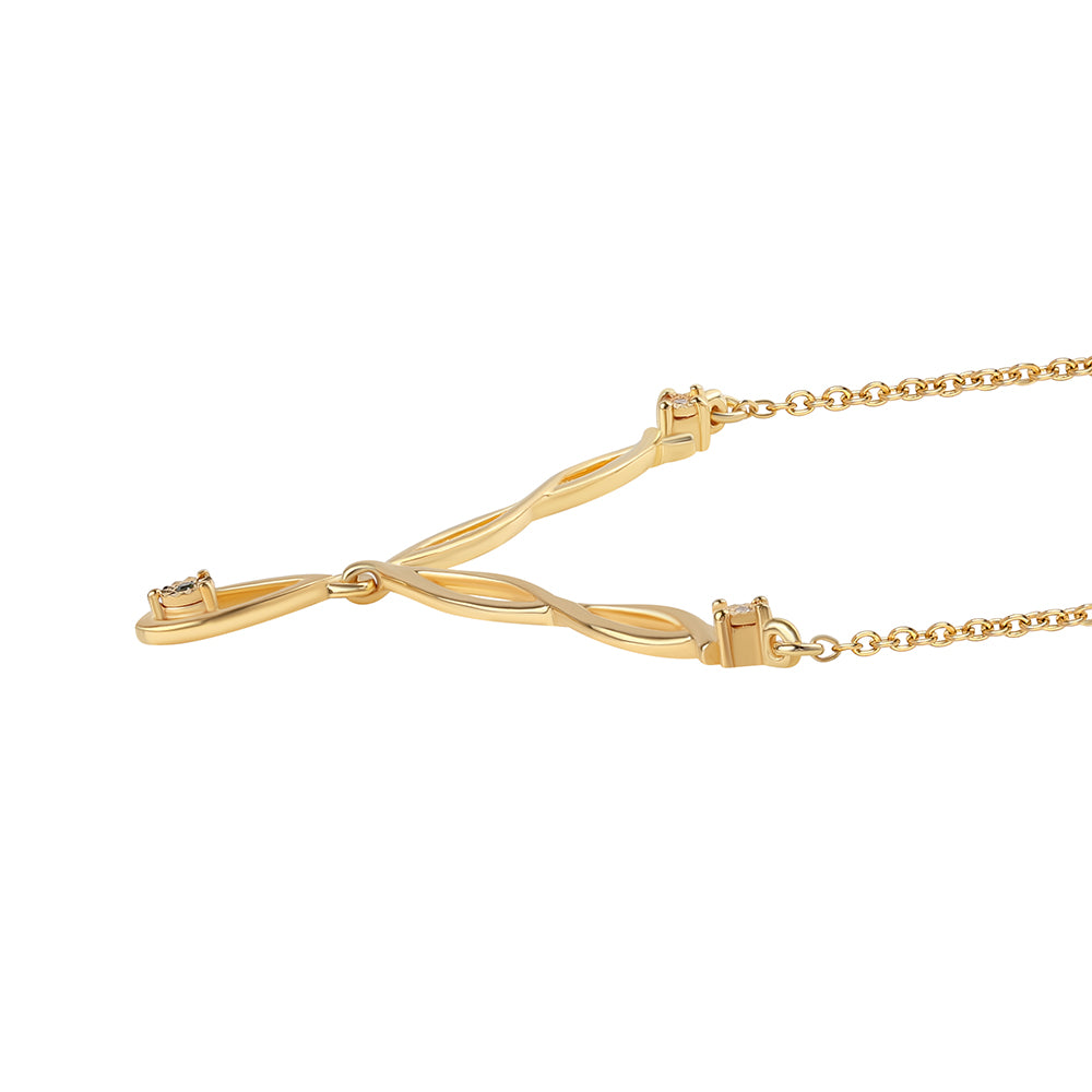 Colar de Prata com Banho de Ouro com Diamante Verde e Diamante Branco  Contraste: Cabeca de Veado (800)