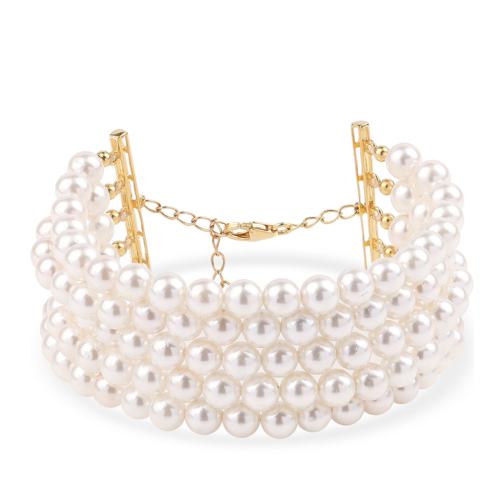 Pulseira de Prata com Banho de Ouro com Pérola de Água Doce Branca  Contraste: Cabeca de Veado (800)