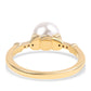 Anel de Prata com Banho de Ouro com Pérola de Água Doce Branca e Topázio Branco