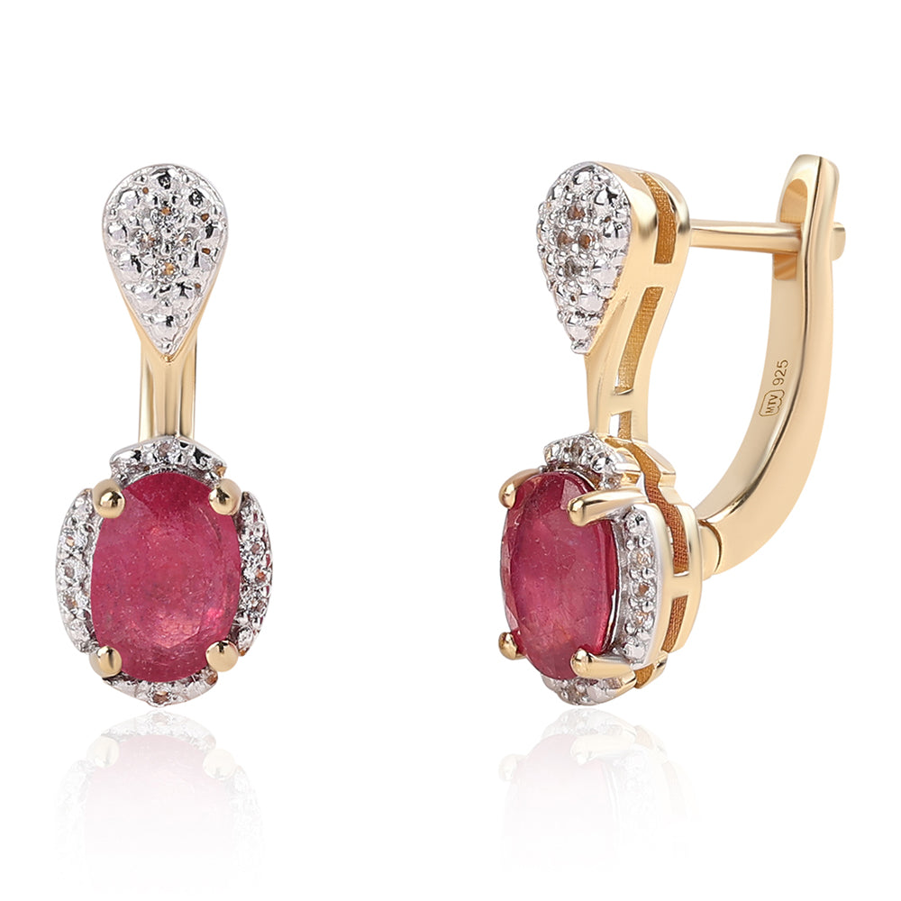 Brincos de Prata com Banho de Ouro com Rubi de Moçambique e Topázio Branco