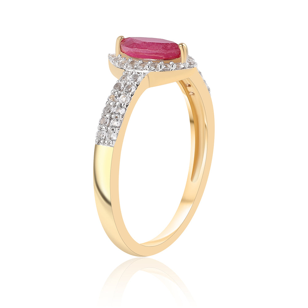 Anel de Prata com Banho de Ouro com Rubi de Moçambique e Topázio Branco