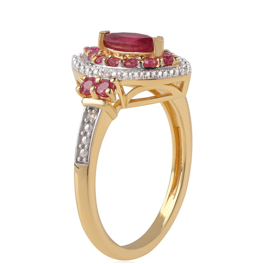 Anel de Prata com Banho de Ouro com Rubi de Moçambique e Topázio Branco  Contraste: Cabeca de Veado (800)