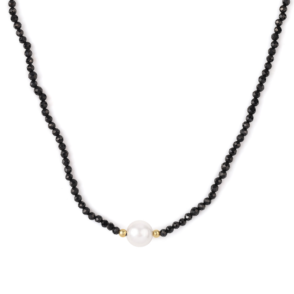Colar de Prata com Banho de Ouro com Espinela Preta e Pérola de Água Doce Branca