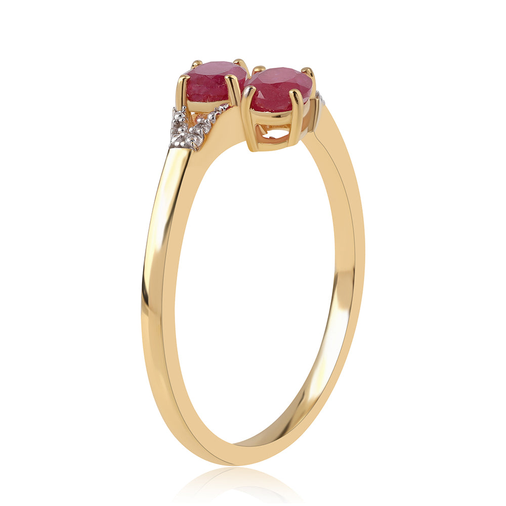 Anel de Prata com Banho de Ouro com Rubi de Moçambique e Topázio Branco 2 