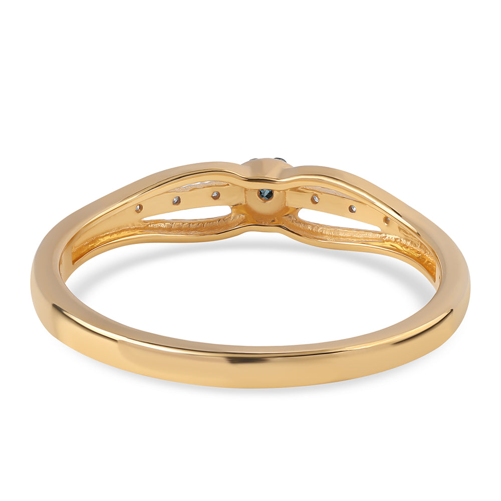 Anel de Prata com Banho de Ouro com Diamante Azul e Diamante Branco