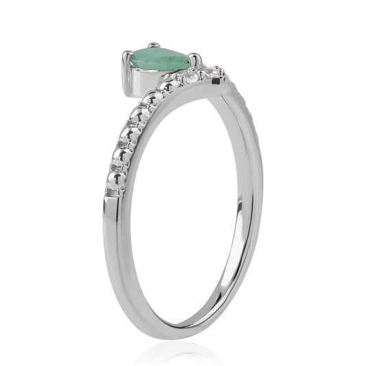 Anel de Prata com Esmeralda do Brasil e Topázio Branco