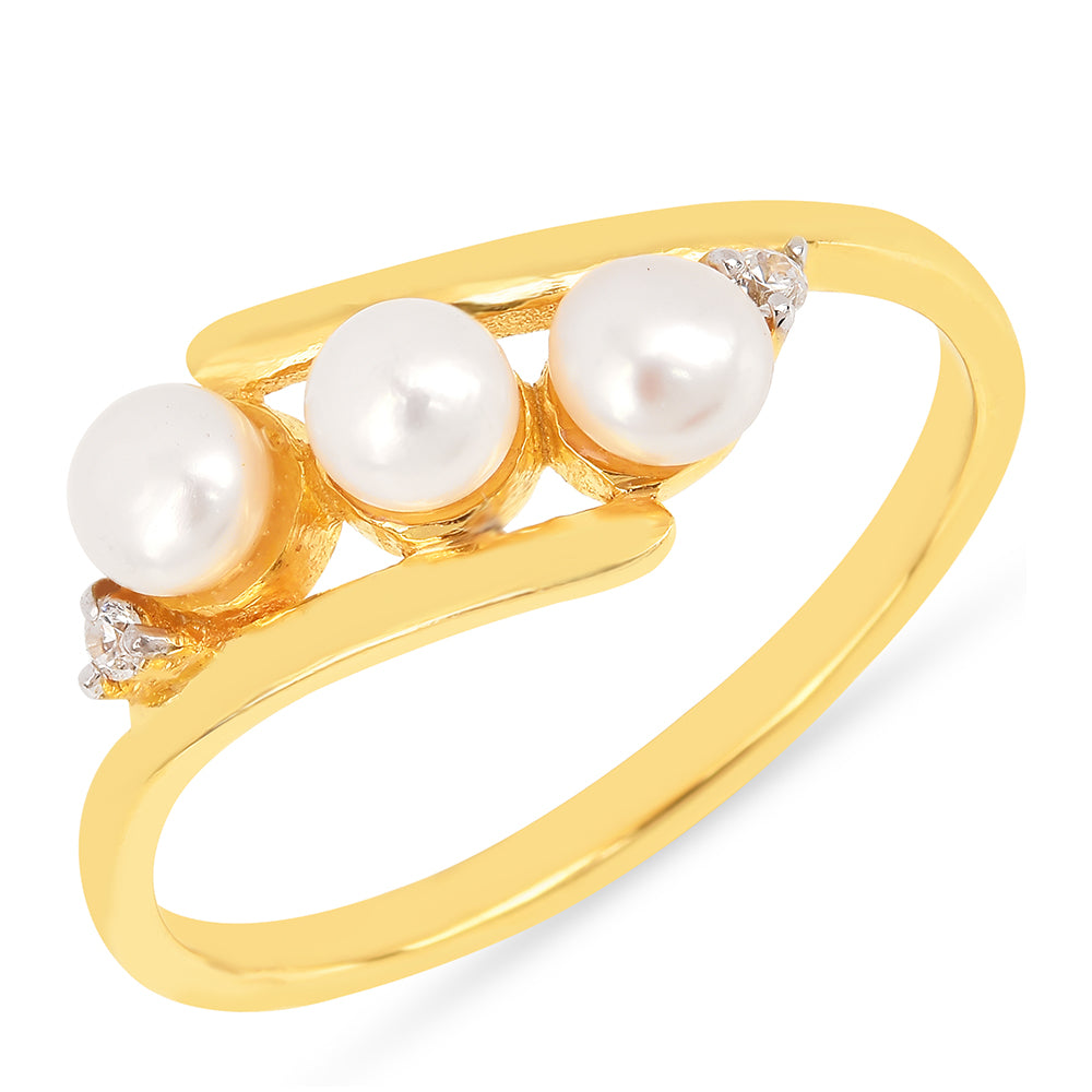 Anel de Prata com Banho de Ouro com Pérola Branca de Água Creme e Zircão Branco