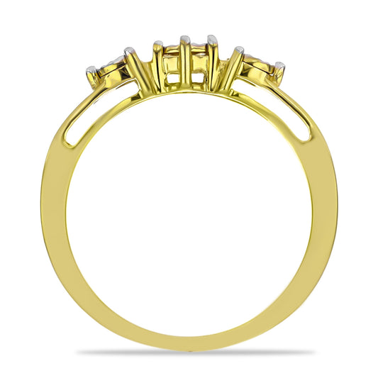Anel de Prata com Banho de Ouro com Diamante Branco