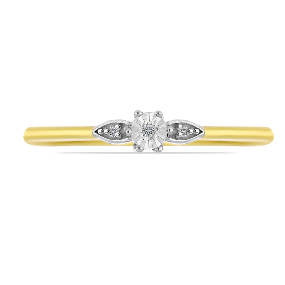 Anel de Prata com Banho de Ouro com Diamante Branco