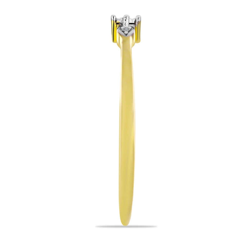 Anel de Prata com Banho de Ouro com Diamante Branco