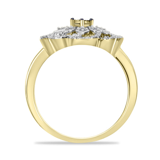Anel de Prata com Banho de Ouro com Diamante Verde e Diamante Branco  Contraste: Cabeca de Veado (800)
