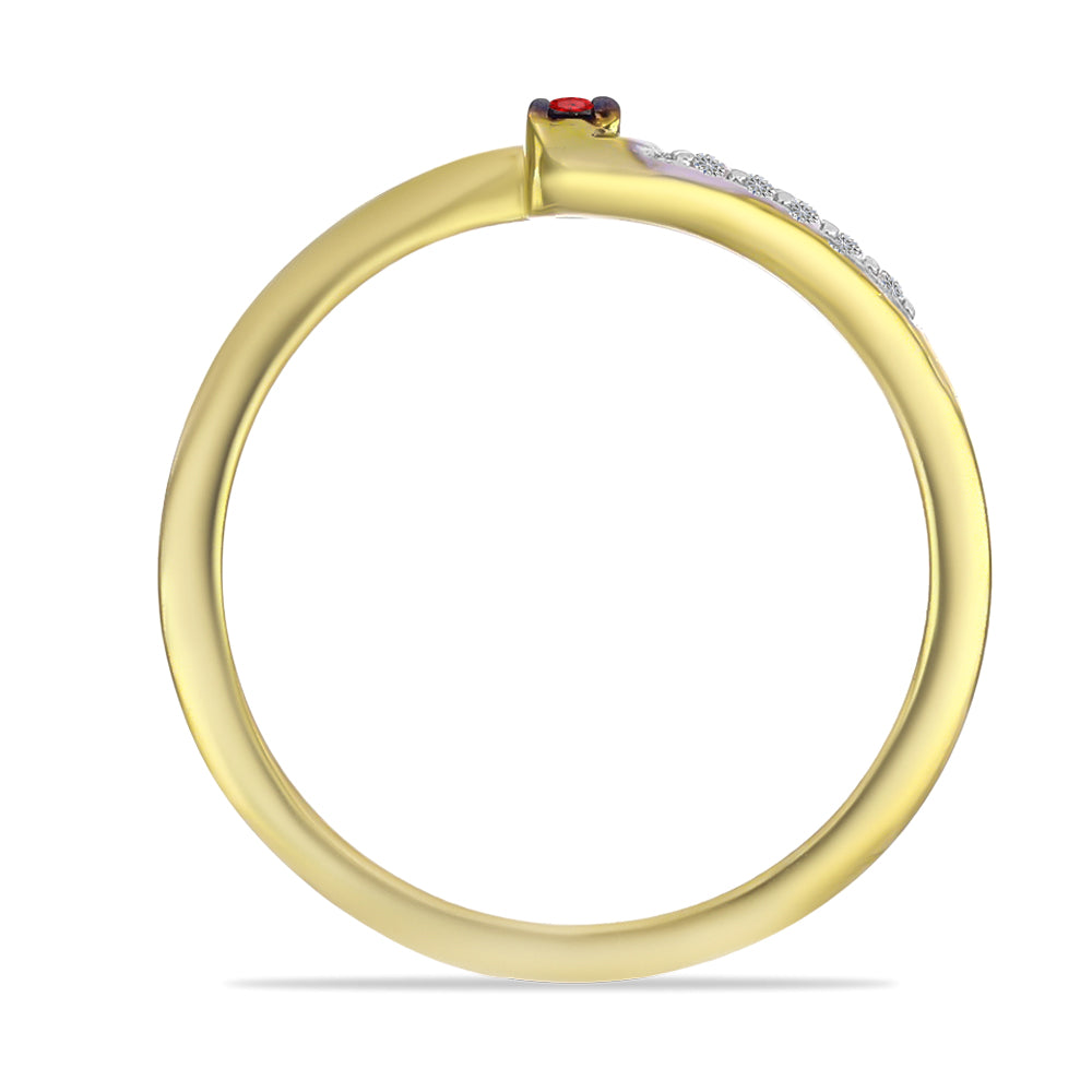 Anel de Prata com Banho de Ouro com Diamante Vermelho e Zircão Branco