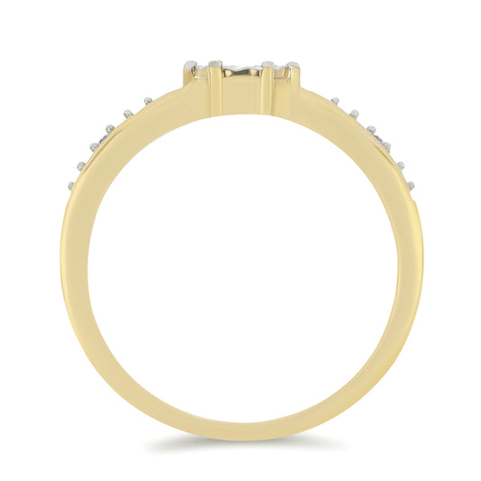 Anel de Prata com Banho de Ouro com Diamante Branco e Zircão Branco