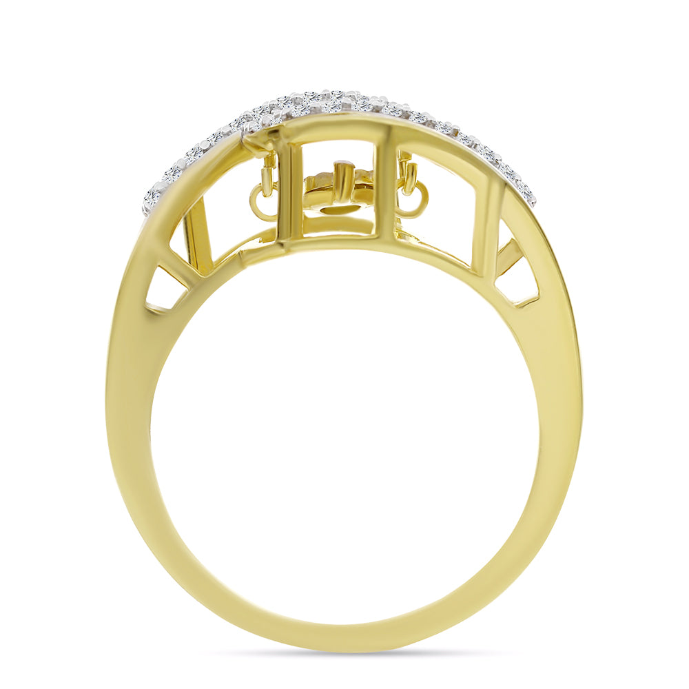 Anel de Prata com Banho de Ouro com Diamante Branco e Zircão Branco  Contraste: Cabeca de Veado (800)