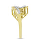 Anel de Prata com Banho de Ouro com Diamante Branco e Zircão Branco  Contraste: Cabeca de Veado (800)