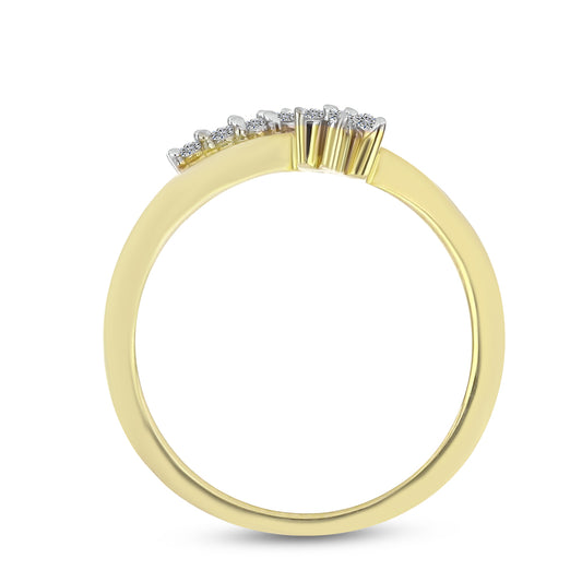 Anel de Prata com Banho de Ouro com Diamante Branco