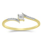 Anel de Prata com Banho de Ouro com Diamante Branco e Zircão Branco