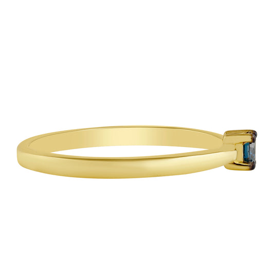 Anel de Prata com Banho de Ouro com Diamante Azul