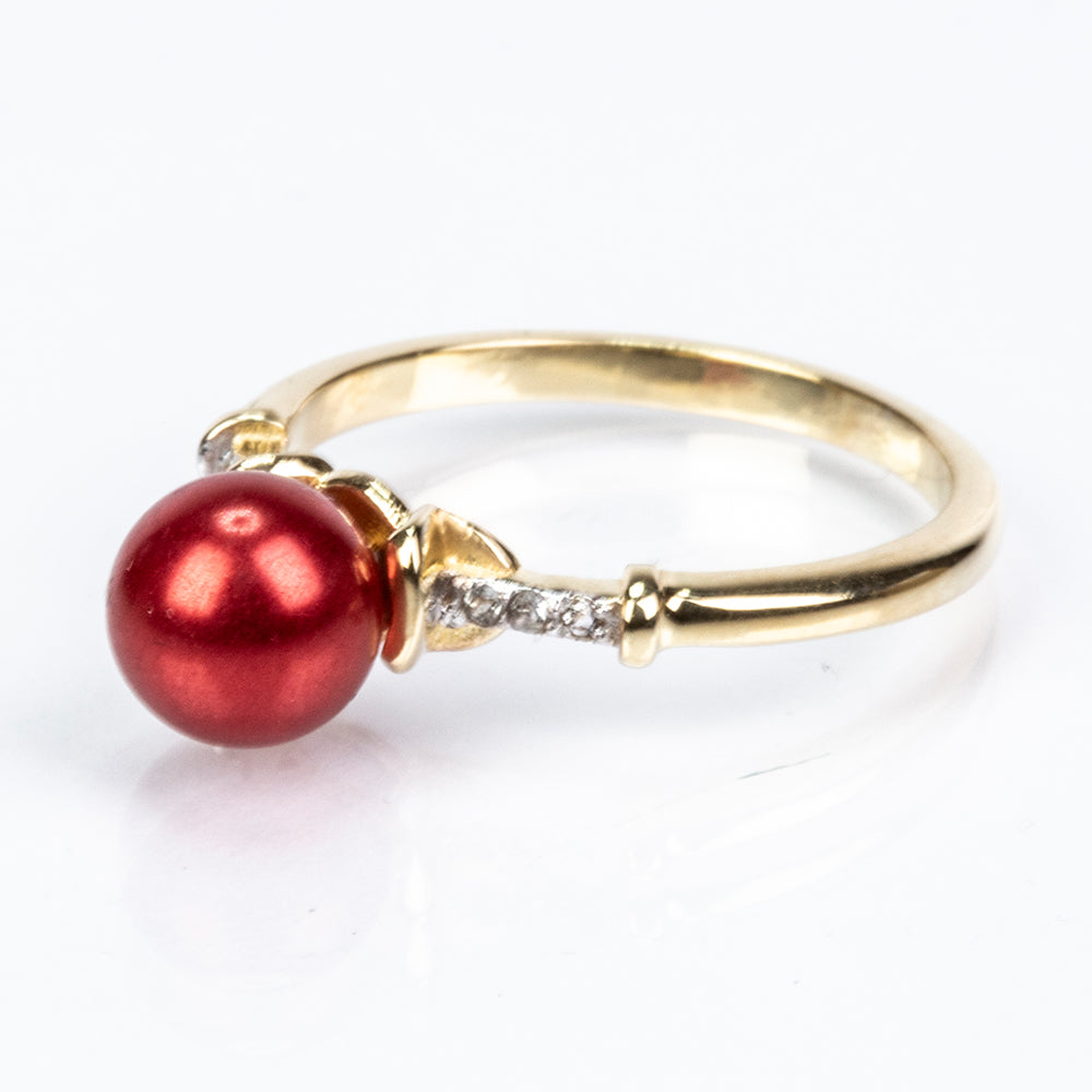 Anel de Prata com Banho de Ouro com Pérola Vermelha de Água Doce e Topázio Branco 5 