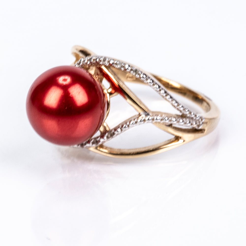 Anel de Prata com Banho de Ouro com Pérola Vermelha de Água Doce e Topázio Branco  Contraste: Cabeca de Veado (800) 5 