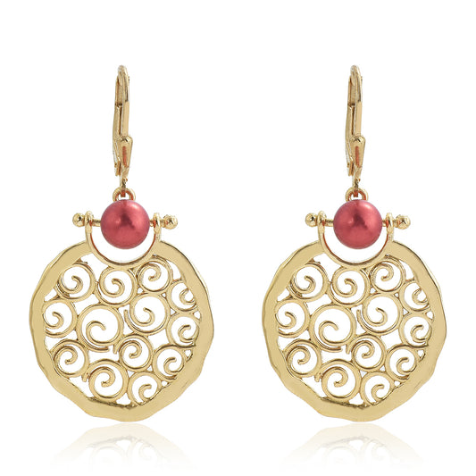 Brincos de Prata com Banho de Ouro com Pérola Vermelha de Água Doce  Contraste: Cabeca de Veado (800)