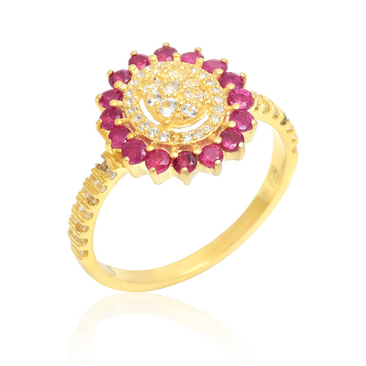 Anel de Prata com Banho de Ouro com Rubi de Madagáscar e Topázio Branco  Contraste: Cabeca de Veado (800)