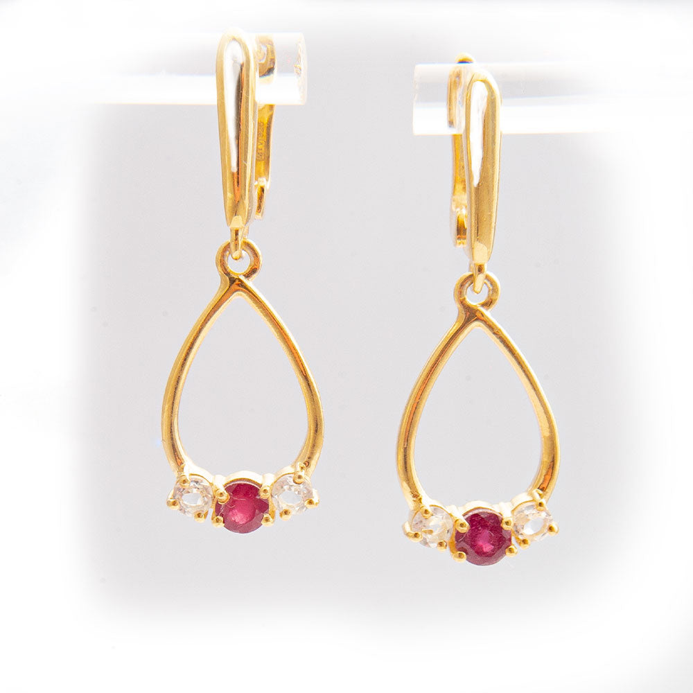 Brincos de Prata com Banho de Ouro com Rubi de Madagáscar 1 