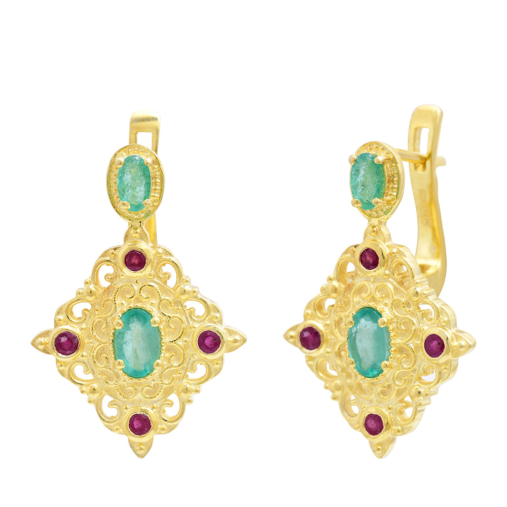 Brincos de Prata com Banho de Ouro com Rubi de Madagáscar e Esmeralda do Brasil  Contraste: Cabeca de Veado (800) 4 