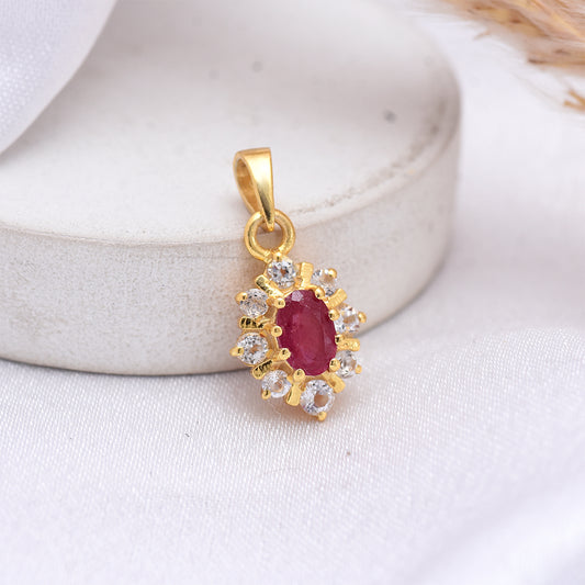 Pendente de Prata com Banho de Ouro com Rubi de Madagáscar e Topázio Branco