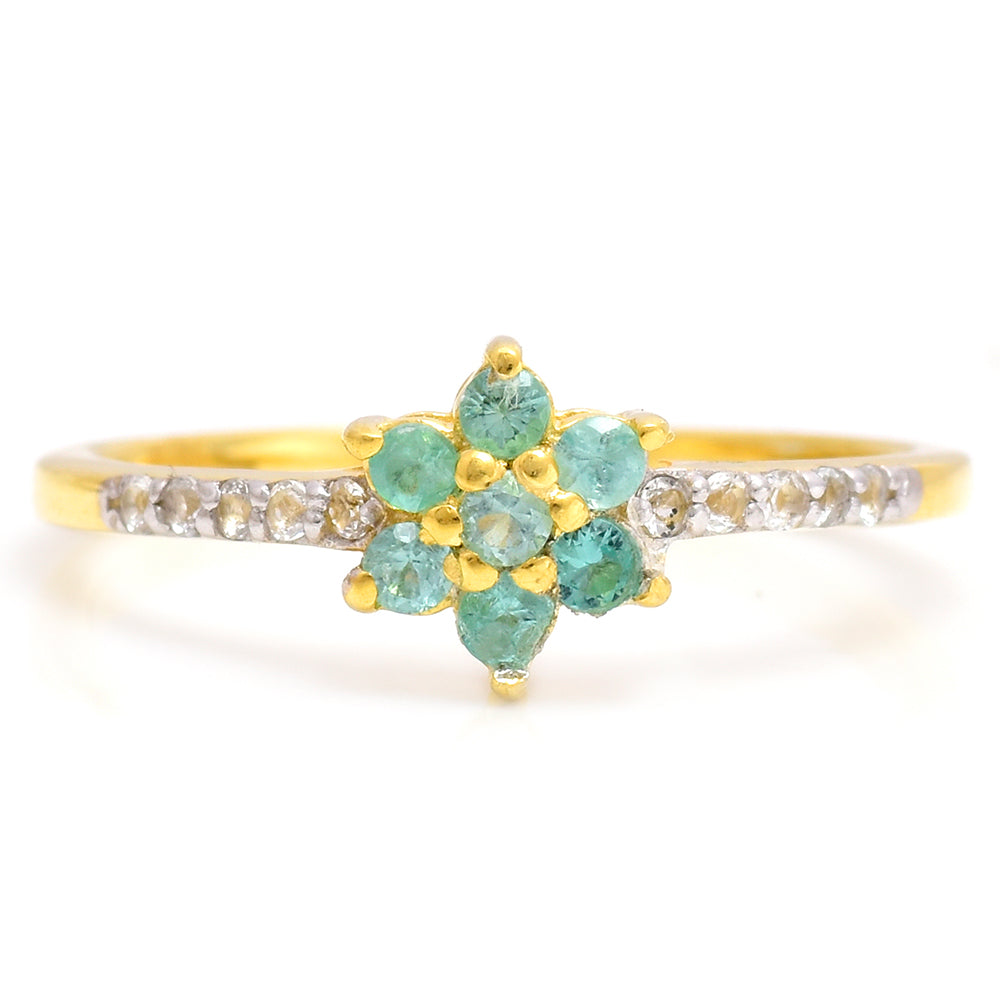 Anel de Prata com Banho de Ouro com Esmeralda do Brasil e Topázio Branco