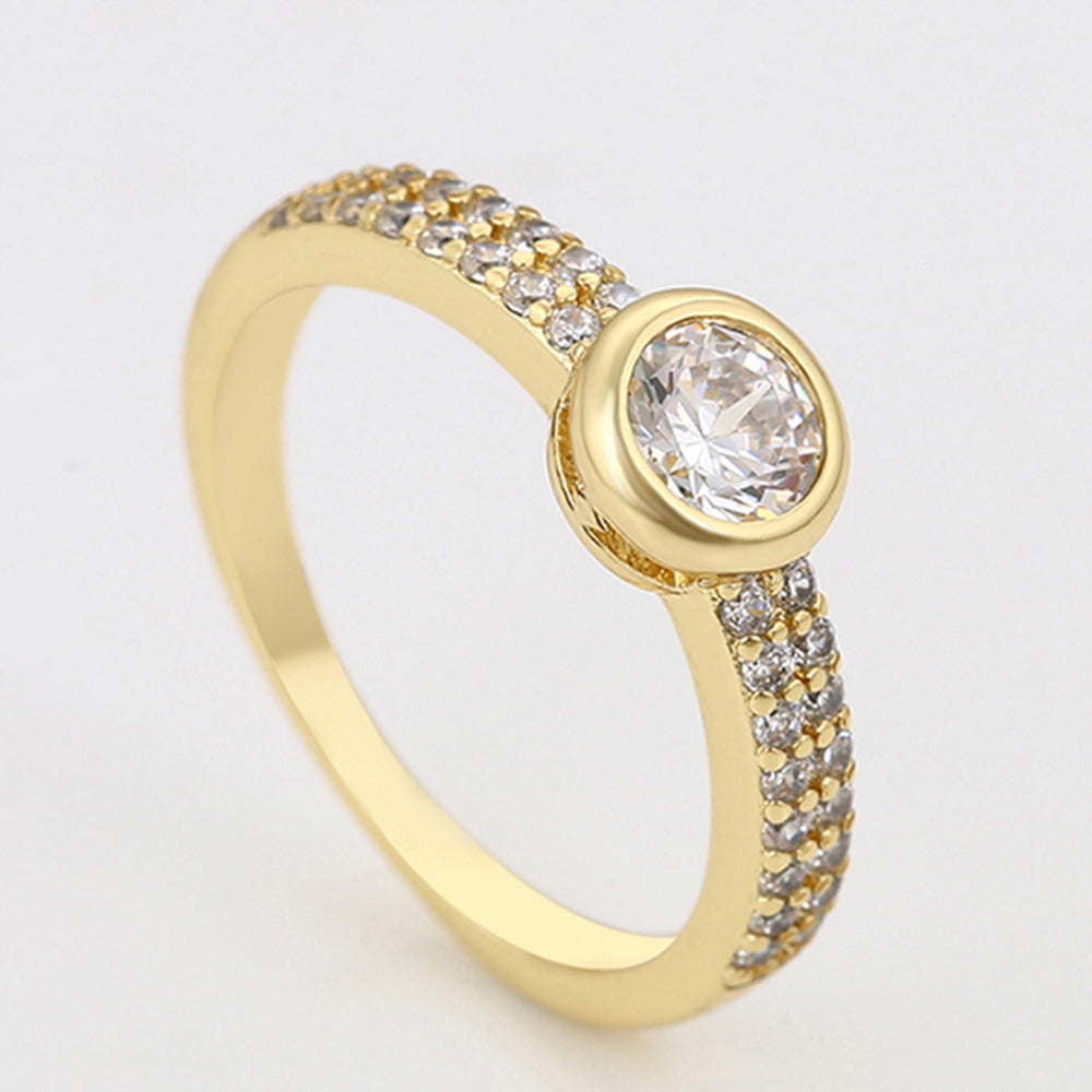 Anel de Liga de Ouro com Cristal Emporia® Branco