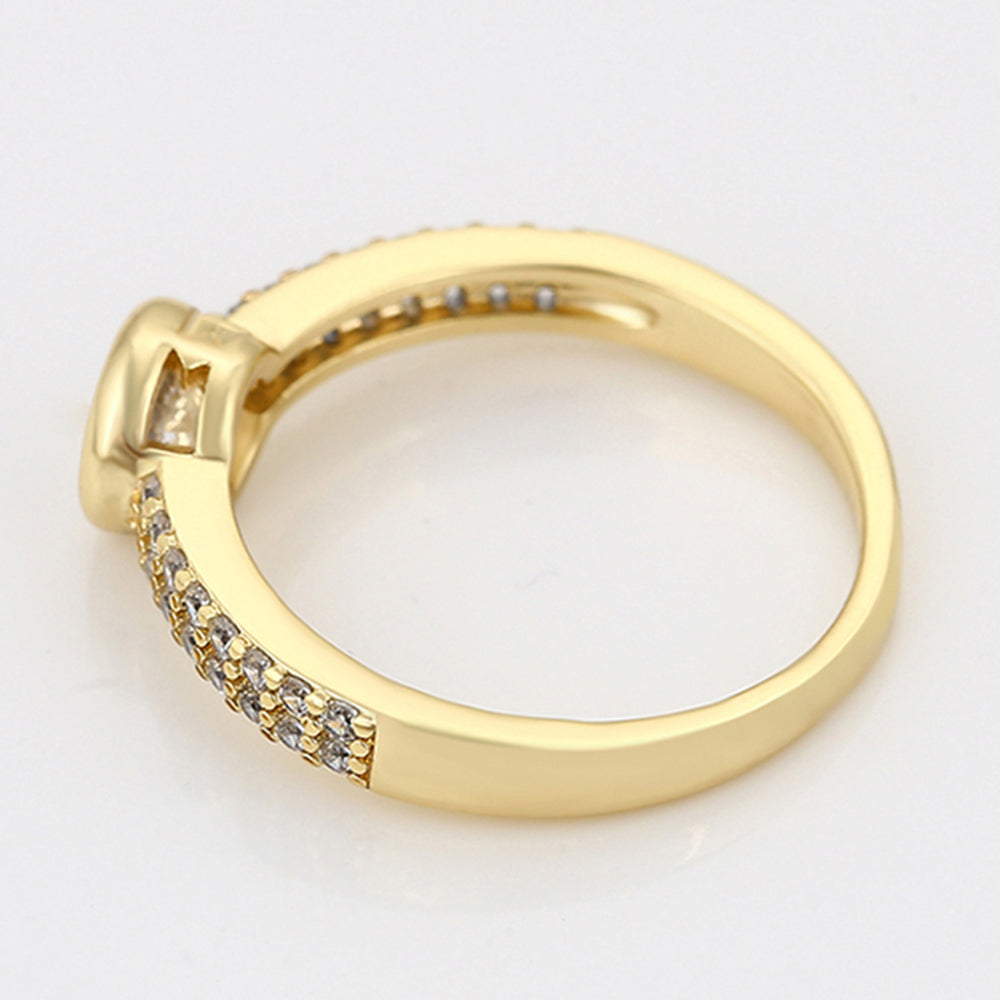 Anel de Liga de Ouro com Cristal Emporia® Branco