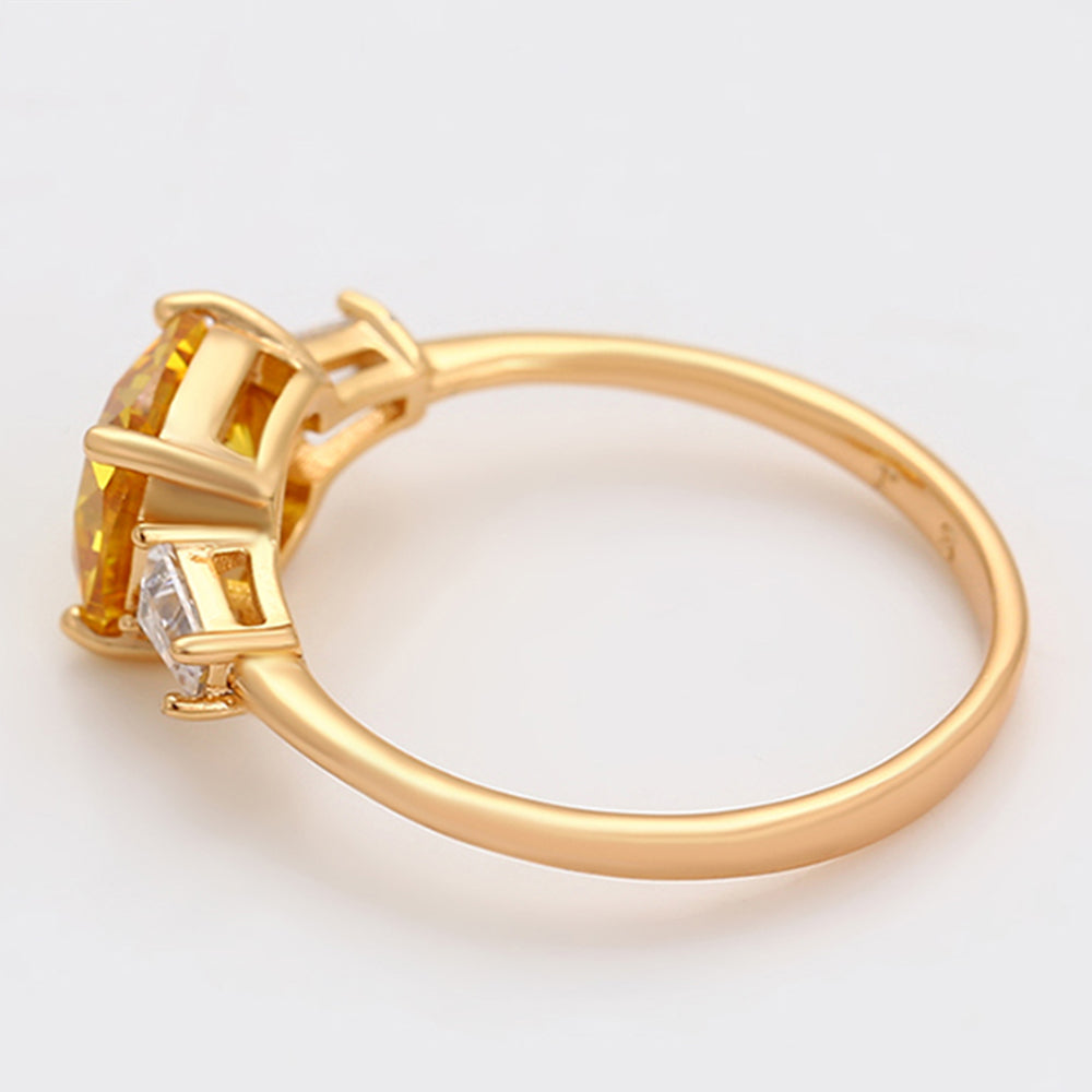 Anel de Liga de Ouro com Cristal Emporia® Amarelo e Cristal Emporia® Branco