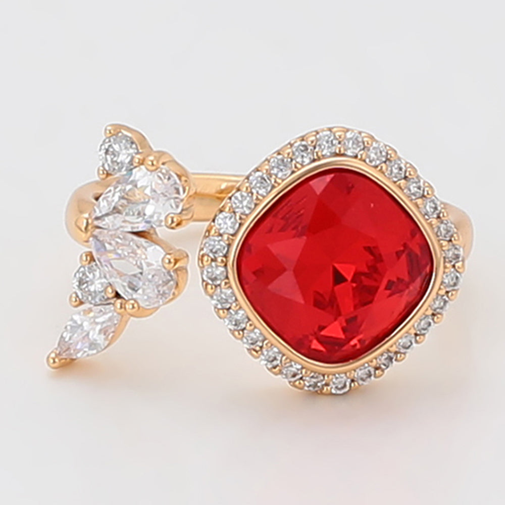 Anel de Liga de Ouro com Cristal Emporia® Vermelho e Cristal Emporia® Branco 5 