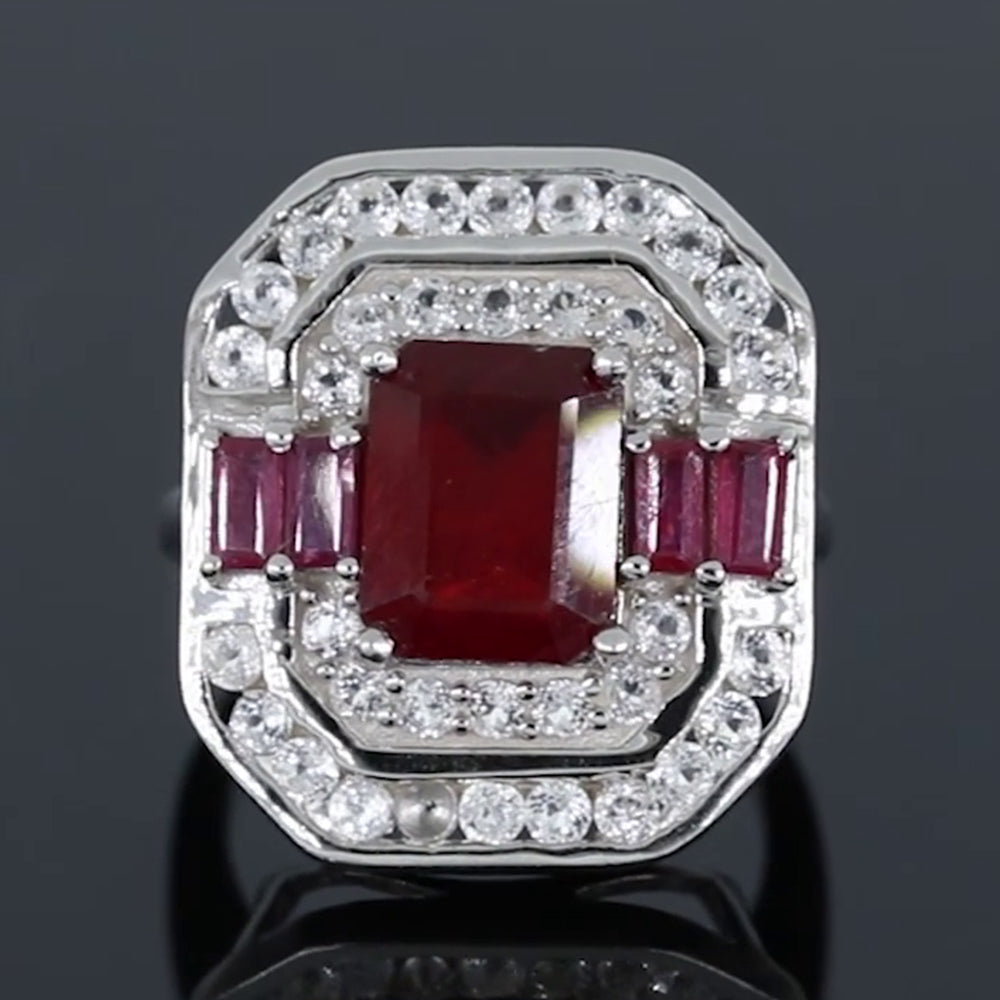 Anel de Prata com Rubi de Madagáscar e Topázio Branco  Contraste: Cabeca de Veado (800)