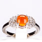 Anel de Prata com Opala Laranja de Lega Dembi e Topázio Branco