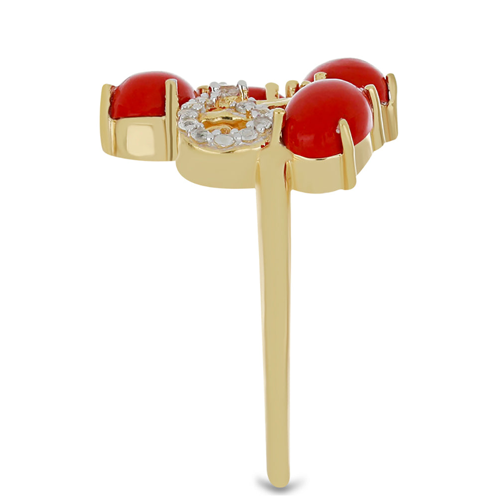 Anel de Prata com Banho de Ouro com Coral Esponja Vermelha e Topázio Branco  Contraste: Cabeca de Veado (800)