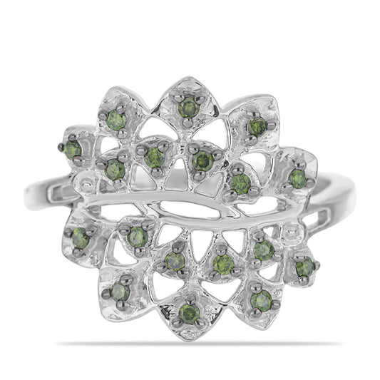 Anel de Prata com Diamante Verde  Contraste: Cabeca de Veado (800)