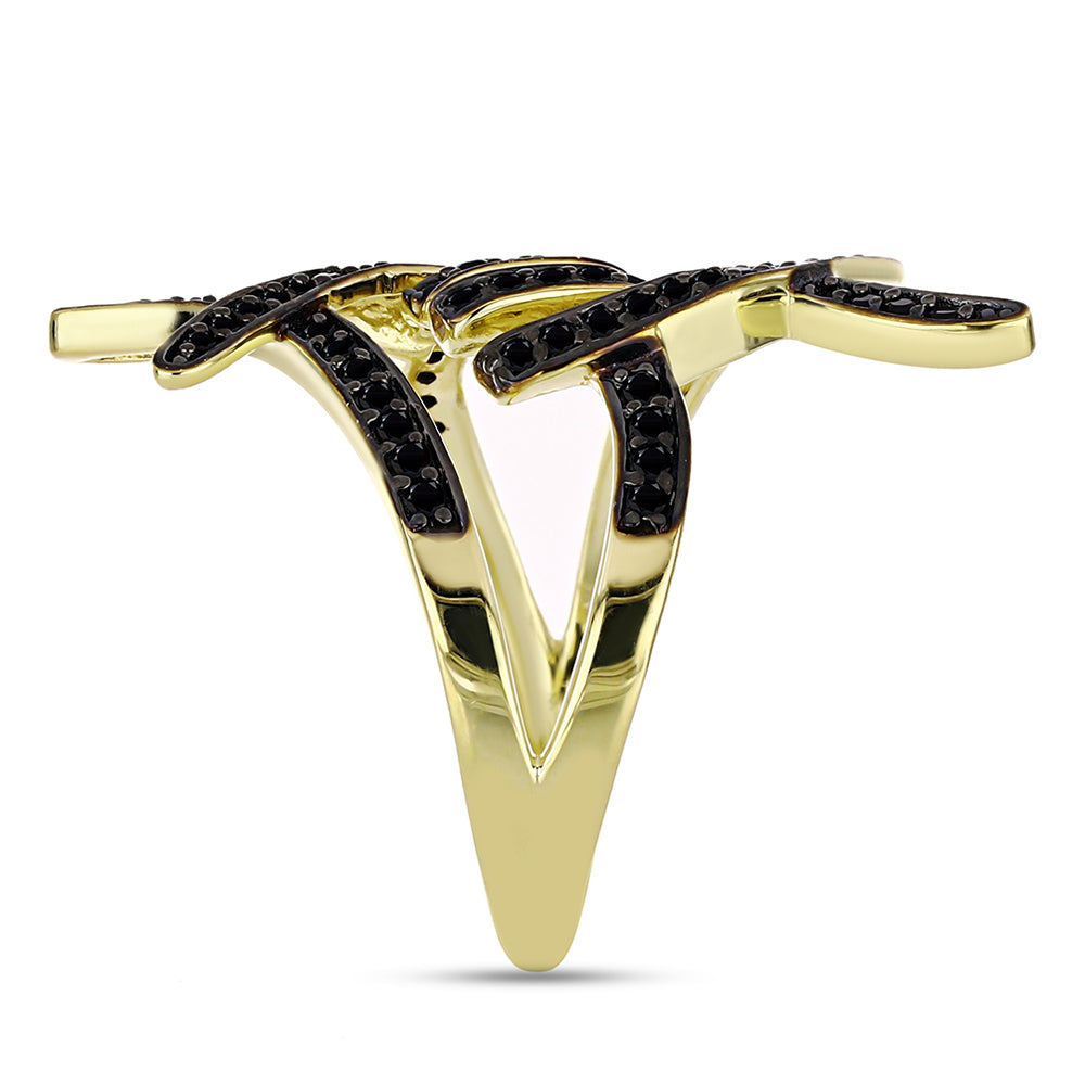 Anel de Prata com Banho de Ouro com Espinela Preta  Contraste: Cabeca de Veado (800)