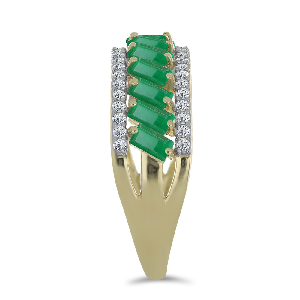 Anel de Prata com Banho de Ouro com Esmeralda do Brasil e Topázio Branco  Contraste: Cabeca de Veado (800) 4 