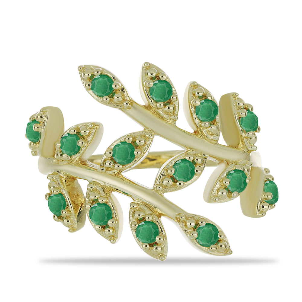 Anel de Prata com Banho de Ouro com Esmeralda do Brasil  Contraste: Cabeca de Veado (800)