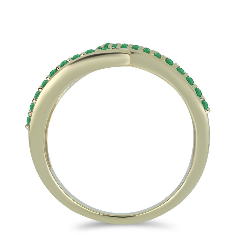 Anel de Prata com Banho de Ouro com Esmeralda do Brasil  Contraste: Cabeca de Veado (800)