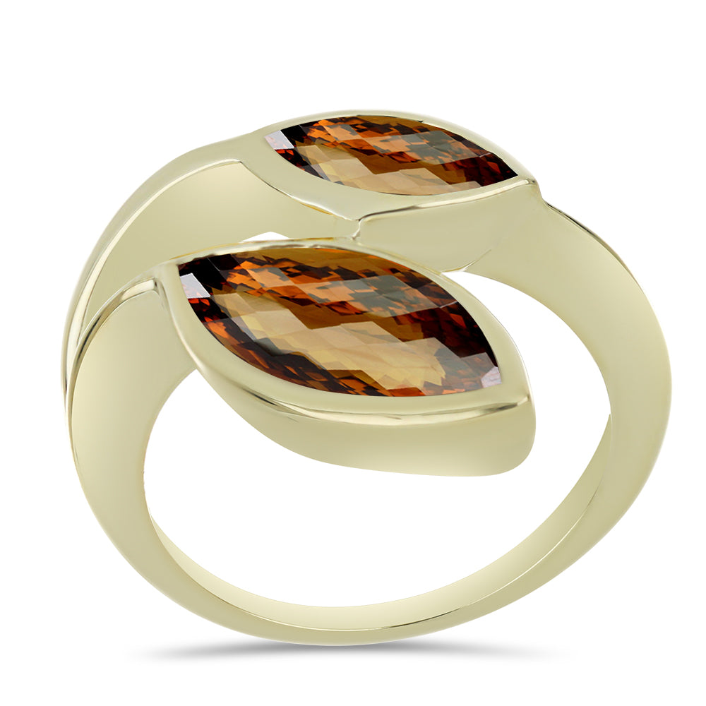 Anel de Prata com Banho de Ouro com Quartzo Cognac  Contraste: Cabeca de Veado (800)