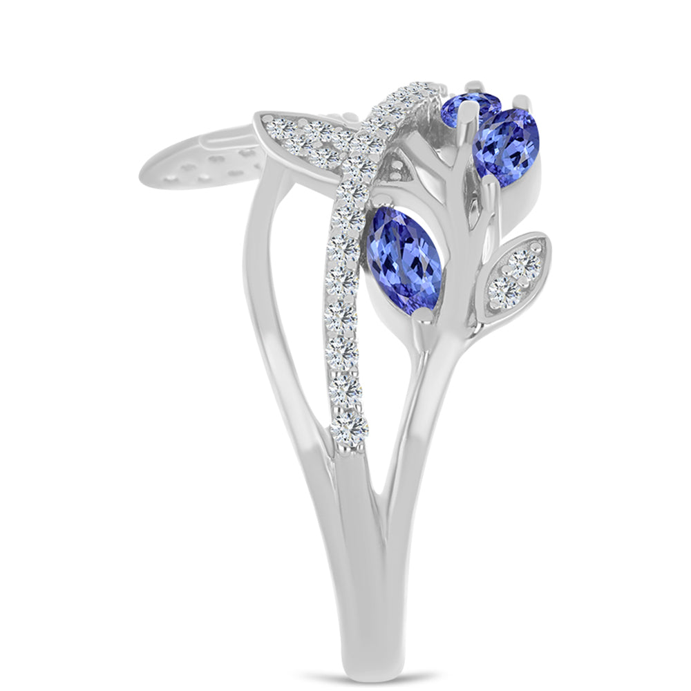 Anel de Prata com Tanzanite e Topázio Branco  Contraste: Cabeca de Veado (800)