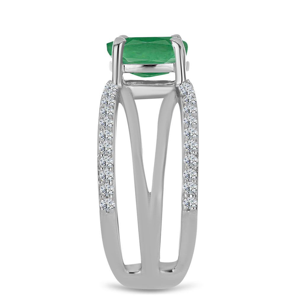 Anel de Prata com Esmeralda do Brasil e Topázio Branco  Contraste: Cabeca de Veado (800) 4 