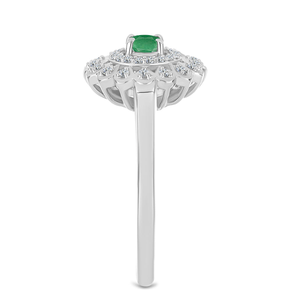 Anel de Prata com Esmeralda do Brasil e Topázio Branco  Contraste: Cabeca de Veado (800)