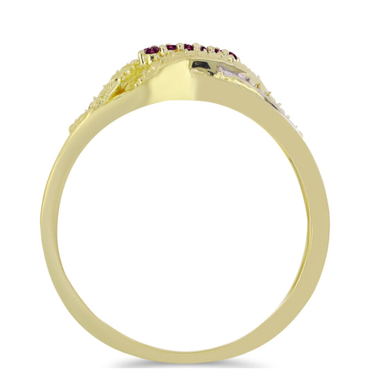 Anel de Prata com Banho de Ouro com Diamante Roxo e Diamante Branco  Contraste: Cabeca de Veado (800)