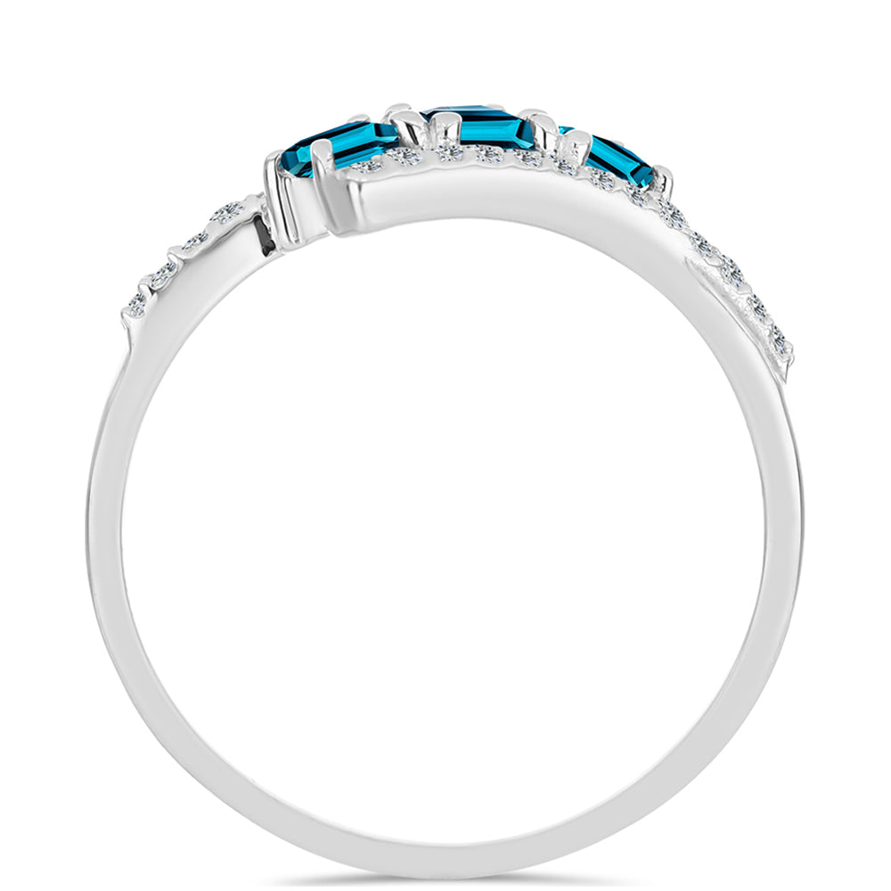Anel de Prata com Topázio Azul de Londres e Topázio Branco