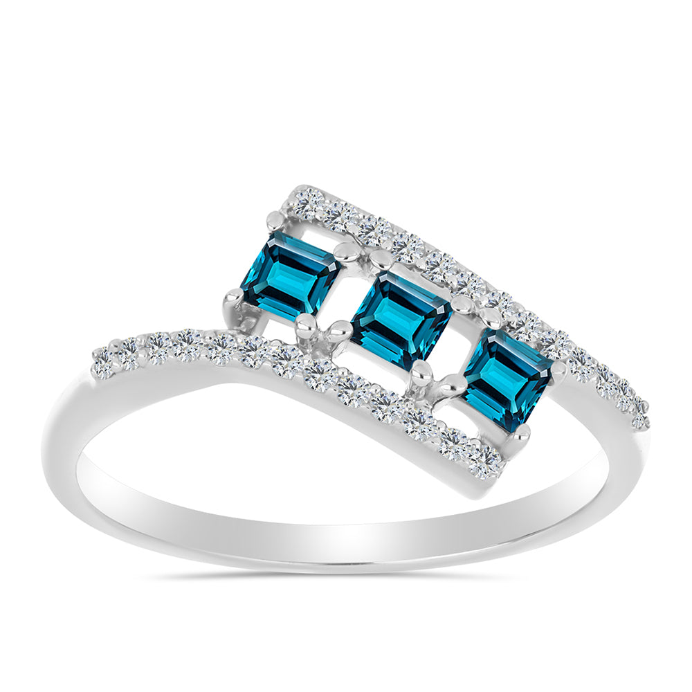 Anel de Prata com Topázio Azul de Londres e Topázio Branco